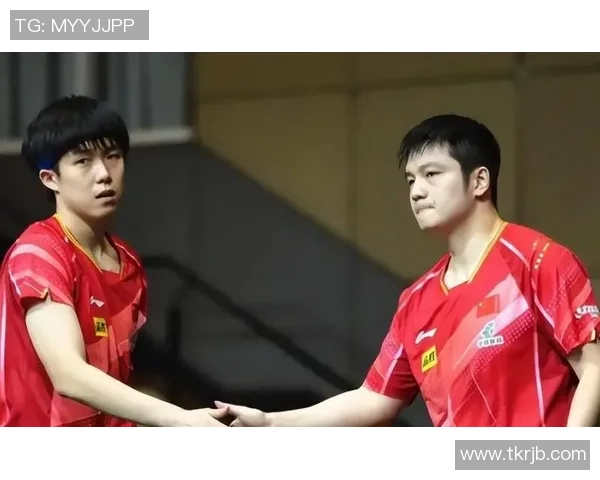 十五运｜“困难走到”樊振东面前，王楚钦放低姿势，半决赛以挑战者身份战东哥